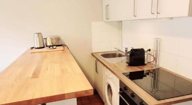 Apartment with 1 room for 4 persons — photo 2
