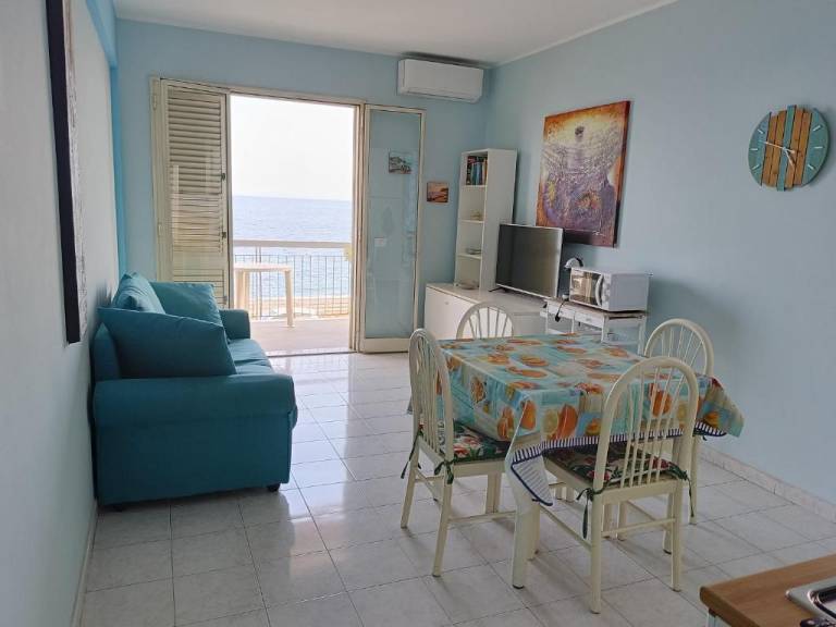 Appartamento vacanza Fiumedinisi