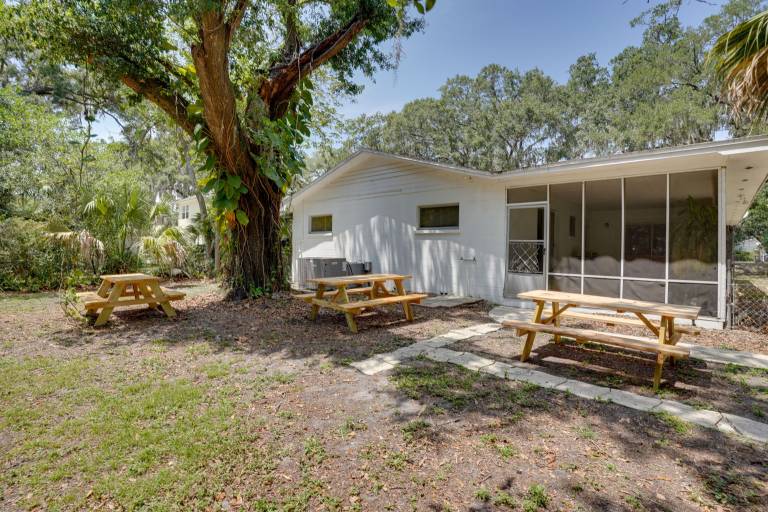 House  Lake Hollingsworth
