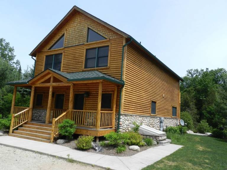 Cabin  Indian River
