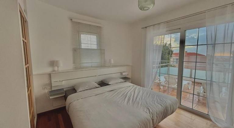 Rental apartment with 3 rooms for 4 persons — photo 2
