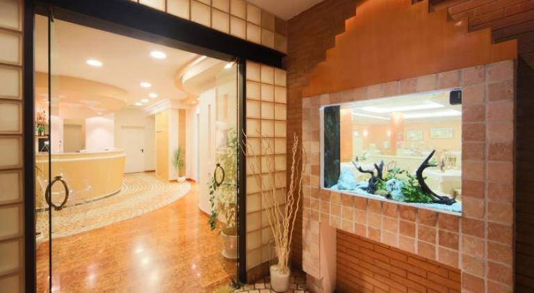 Ristorante Hotel Lucia - 100 mt dal mare in Giulianova