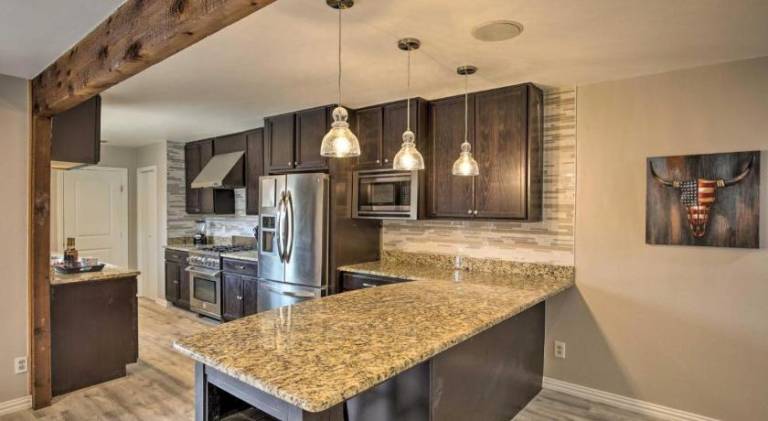 Wonderful house with pool & jacuzzi | Pets allowed — photo 2