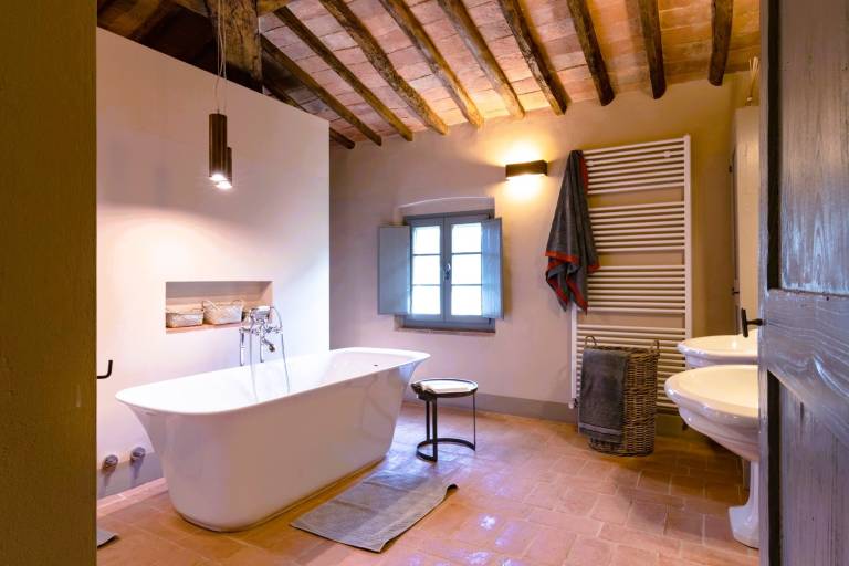 Fully equipped cottage with garden, terrace & private pool | Pets allowed — photo 2