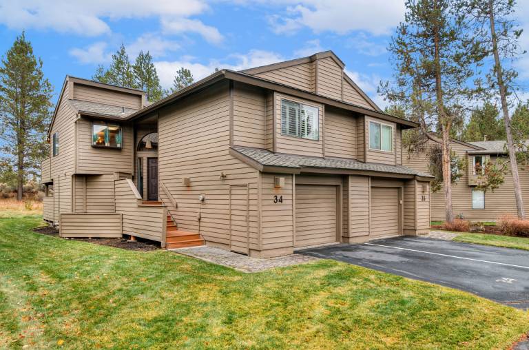 Golf Course & Lake views, gorgeous 3 bedroom A/C, Hot Tub, Pool and SHARC! — photo 2