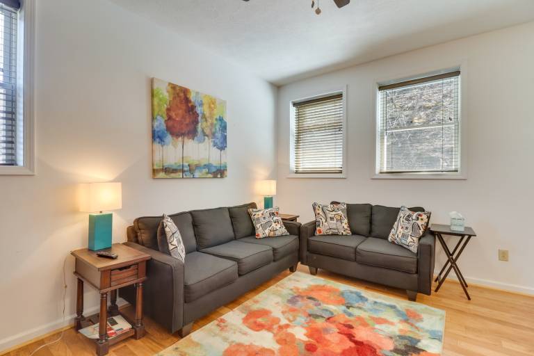 Marlinton Vacation Rental on Riverfront Trail