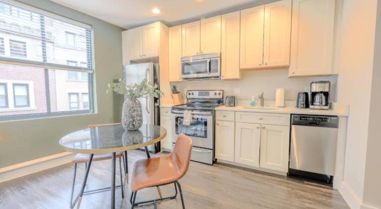 Rental apartment | Close to Faneuil Hall | Perfect for remote work | Pets allowed — photo 3