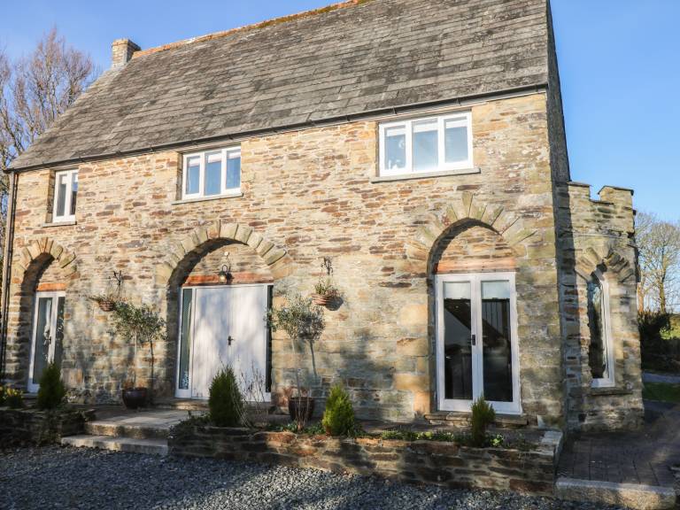 Family-oriented beautiful cottage with garden, grill & terrace | Beach view | Pets allowed — photo 2