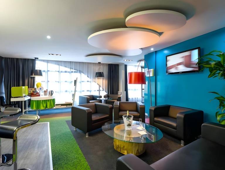 Ibis Styles Reims Centre Hotel — photo 2