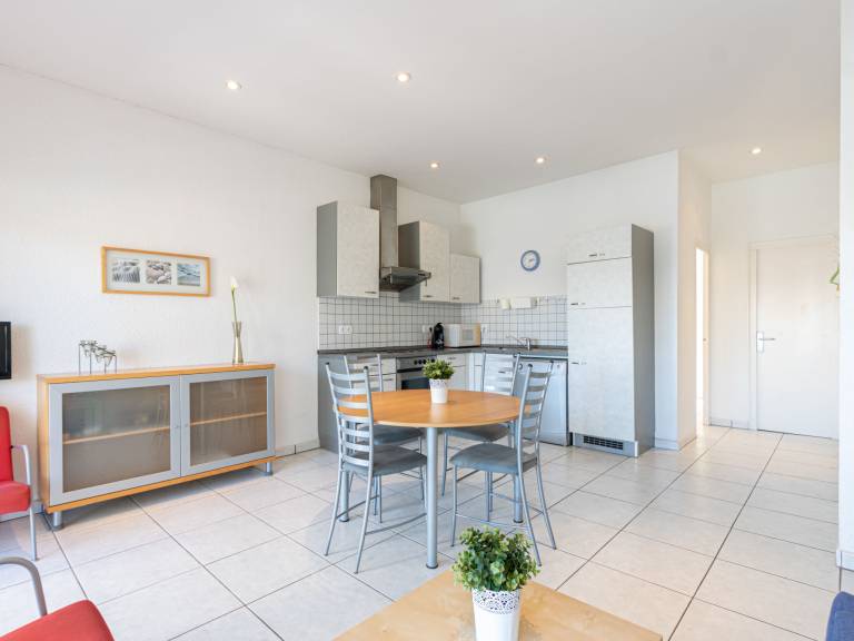 Fully equipped pleasant apartment with garden & patio | Beach nearby | Pets allowed — photo 3