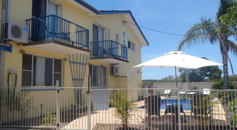 Harrington Village Motel