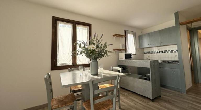 Villa with terrace & yard | Beach nearby | Pet-friendly — photo 3