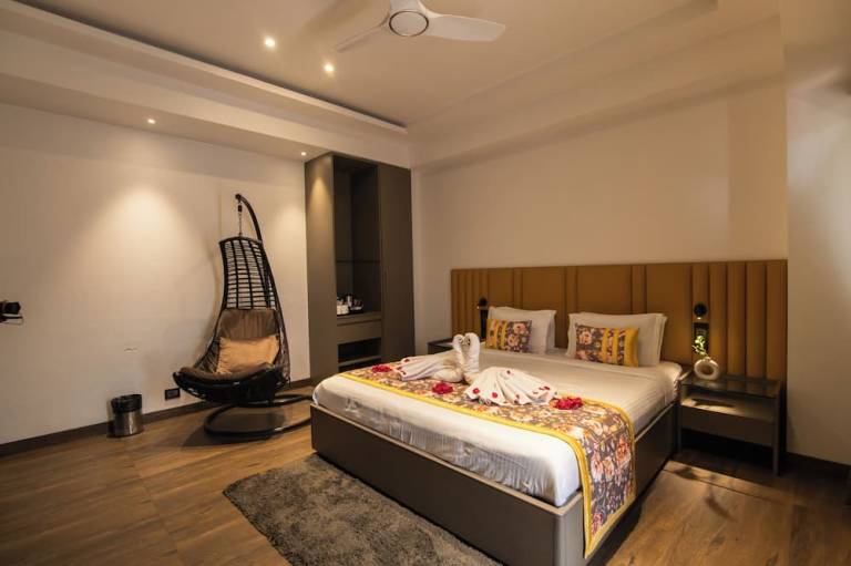 Urvi Banquets & Guest House