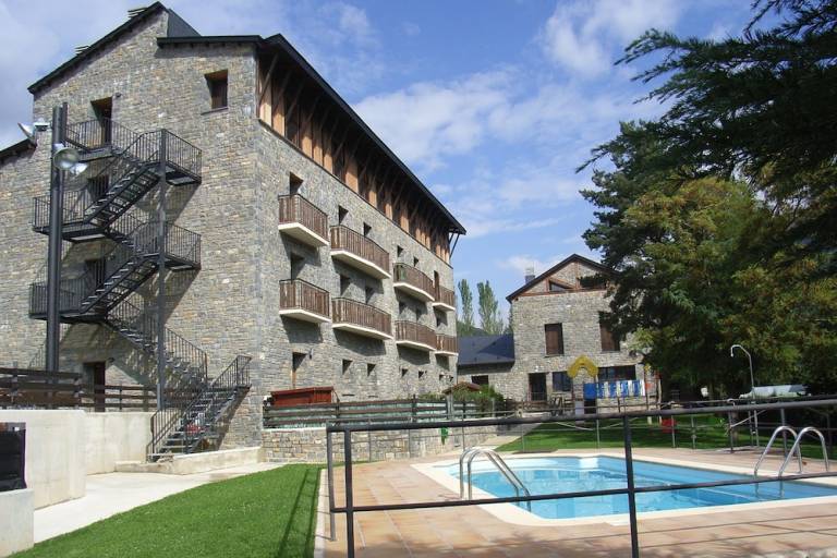 Aparthotel Villanúa