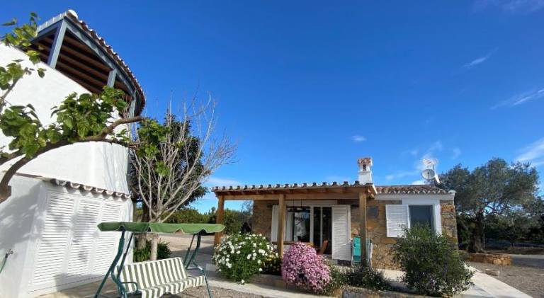House with pool, hot tub & grill | Good for workation in Tavira