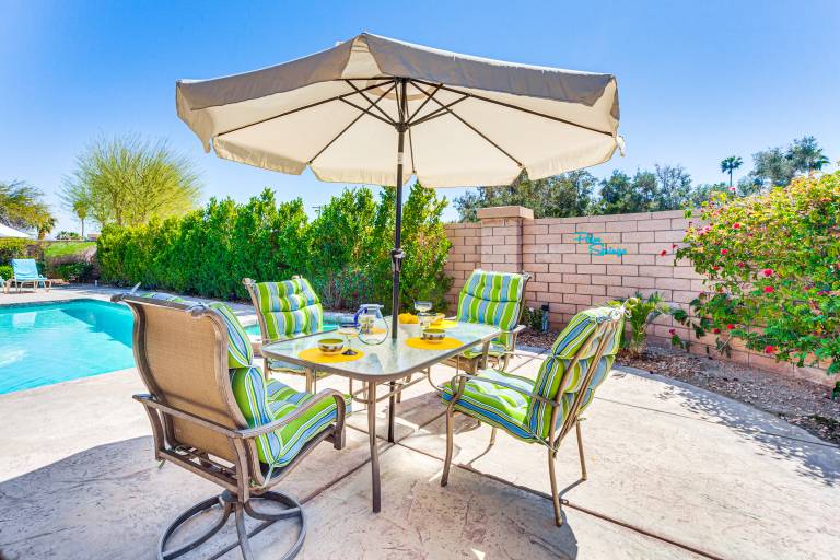 Gateway Grand Oasis Palm Springs Gem w Pool