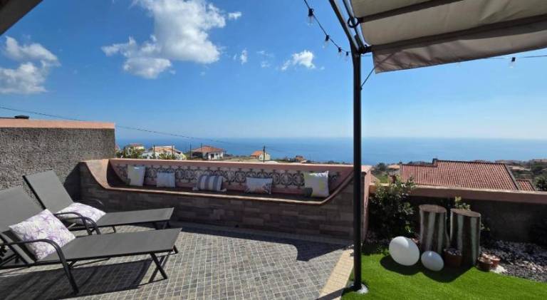 Villa with patio, garden & grill — photo 5