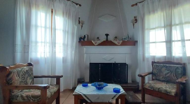Vacation home with terrace & yard | Good for workation | Pets are welcome — photo 2