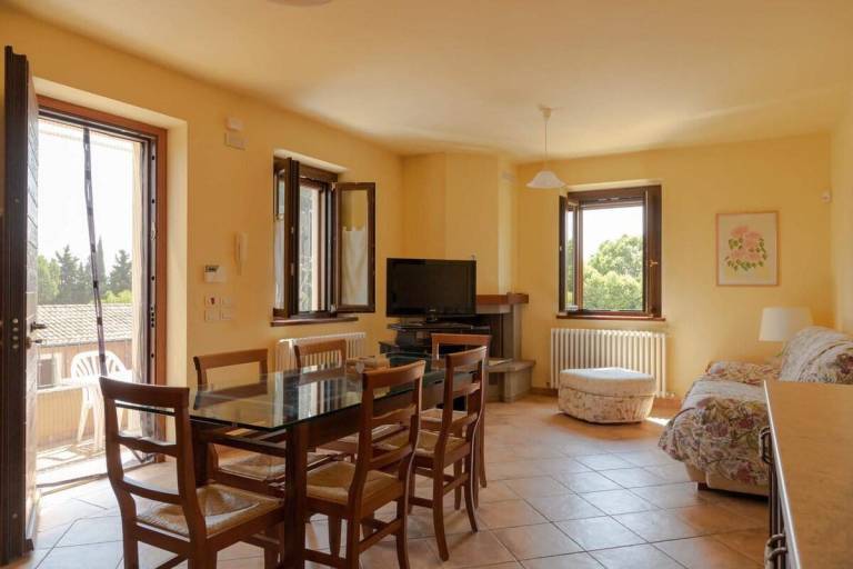 Holiday apartment with terrace, BBQ & yard | Good for workation | Dogs allowed — photo 2