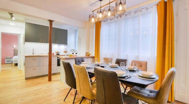 Holiday apartment | Dogs allowed in Pantin