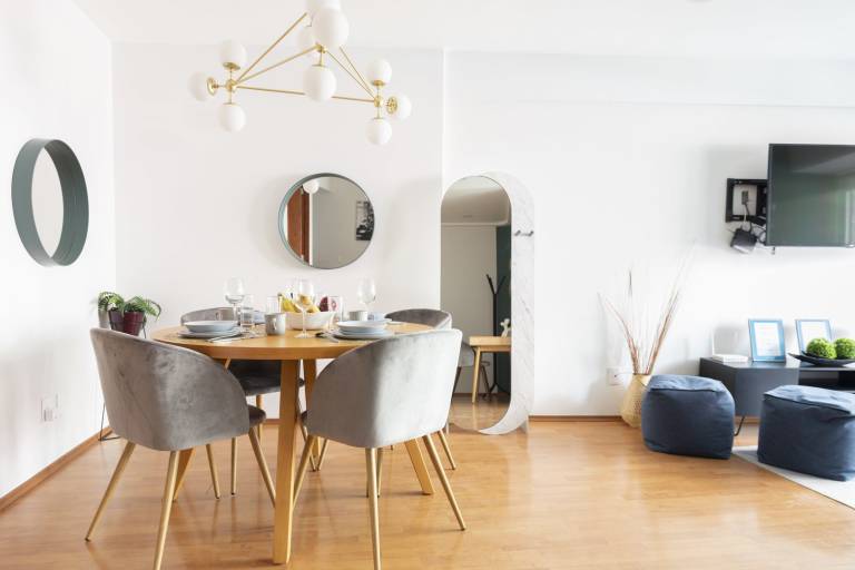 Capitalia - Chic and Stylish Flat — photo 3