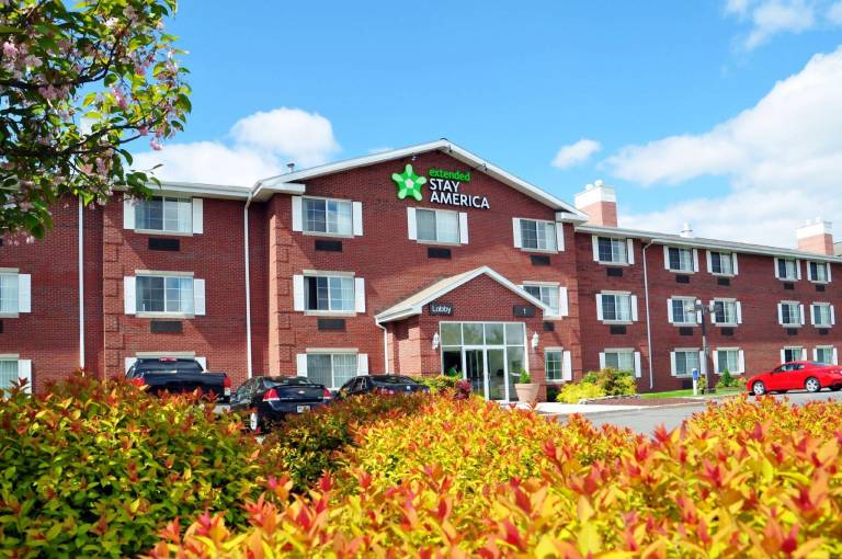 Extended Stay America Suites - Hartford - Farmington in Farmington, CT