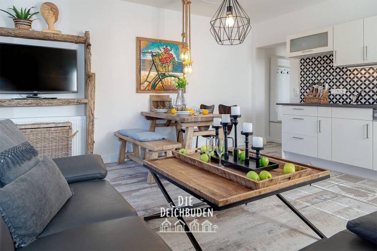 Holiday apartment with yard & terrace in Büsum