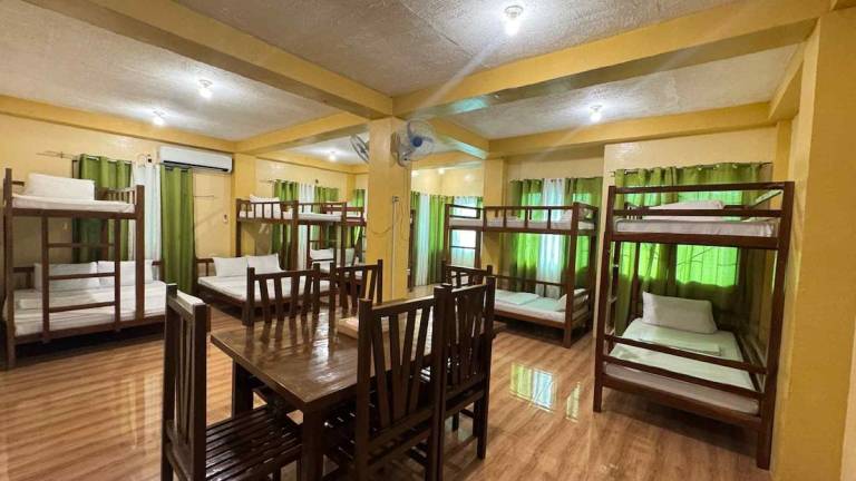 Pleasant house | Pets allowed in General Luna