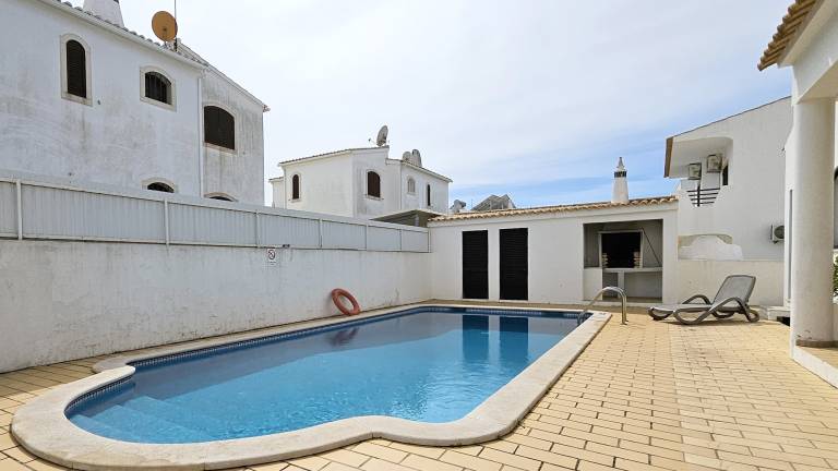 Villa with terrace, private pool & barbeque — photo 4