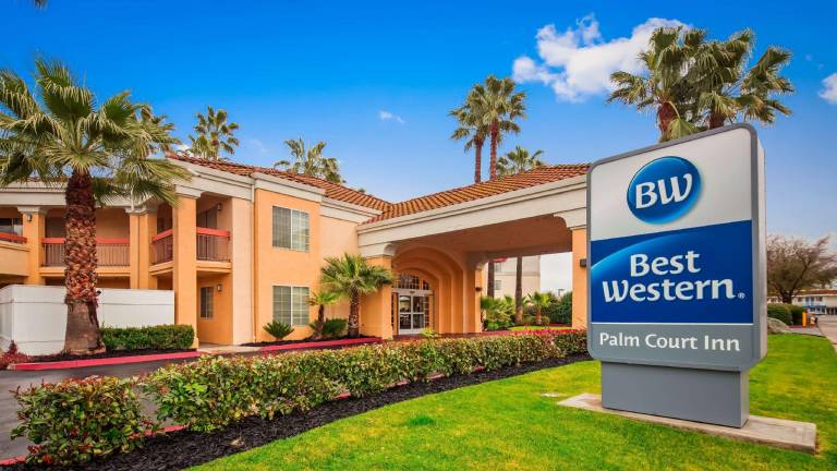 Best Western Palm Court Inn in Modesto, CA