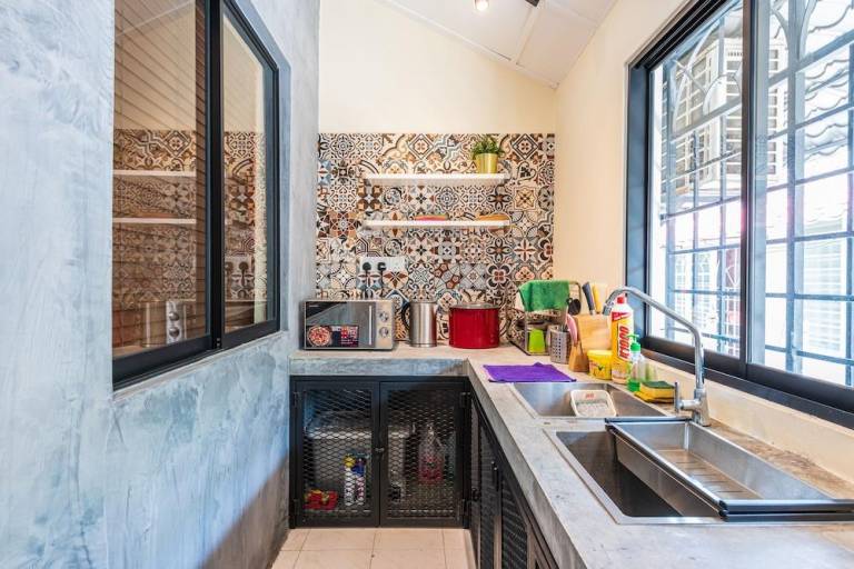 Conceptual Homestay 3Br 9Pax — photo 5