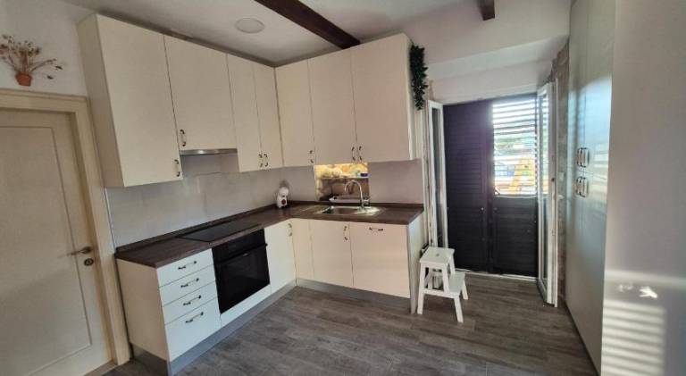 Apartment with 2 rooms for 4 persons — photo 3