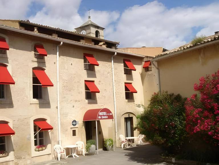 Hotel du Centre in Pierrelatte