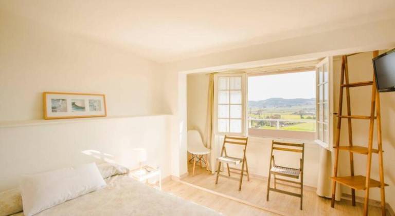 House with garden & patio in Ribamontan al Mar