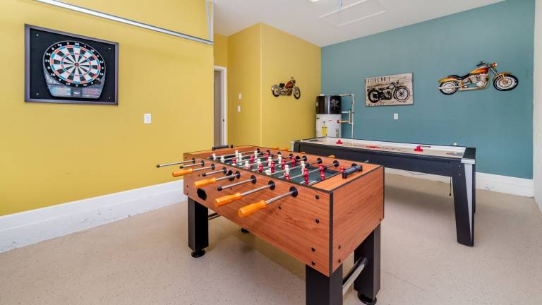 Family-oriented big vacation home with terrace & private pool | Pet-friendly — photo 4