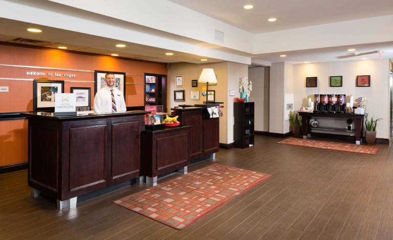 Hampton Inn & Suites Las Vegas South — photo 4