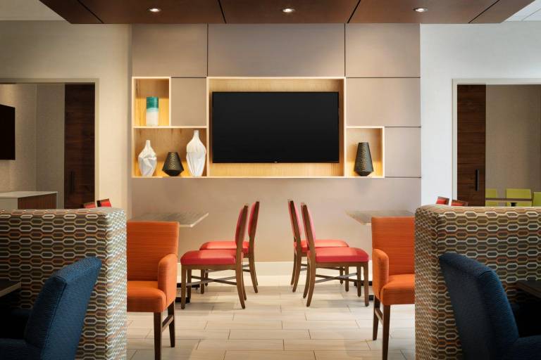 Holiday Inn Express Calhoun South By IHG — photo 5