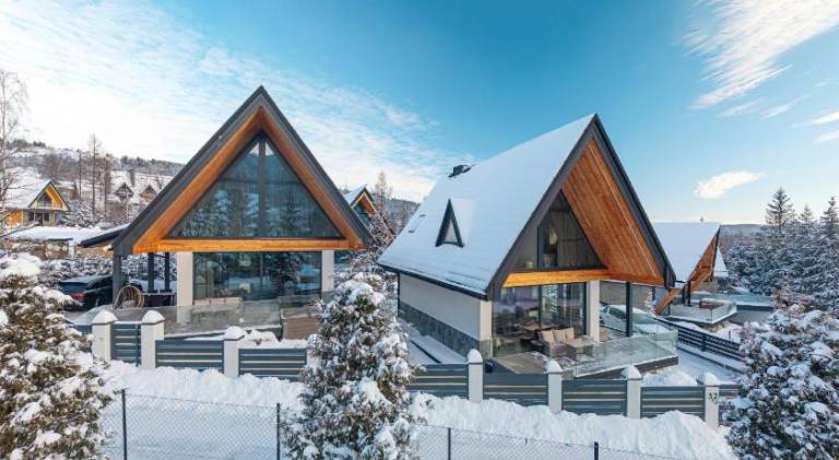 Skyline Luxury Villa with terrace jacuzzi and sauna Zakopane mountains Poland in Koscielisko