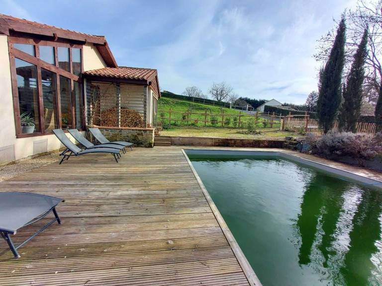 Maison de vacances Mervent