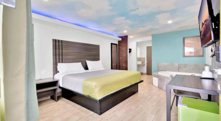 Exclusivo Inn and Suites in Cypress, CA