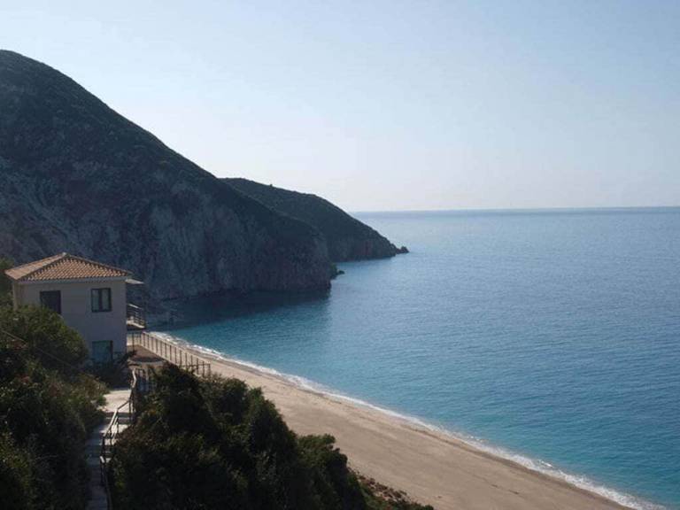 Βίλα Παραλία Κάθισμα