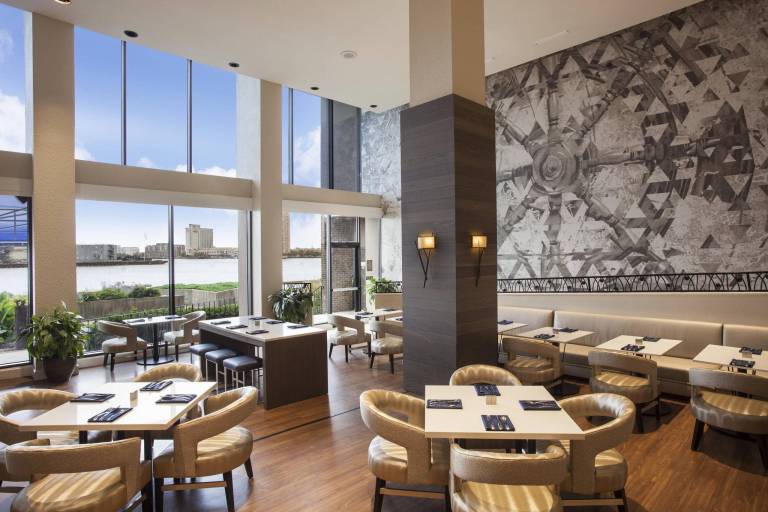 Sheraton Norfolk Waterside Hotel — photo 3