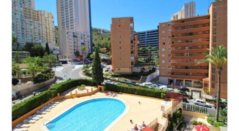Rental apartment with pool in Benidorm