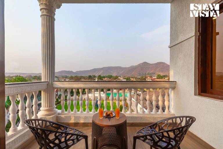 Big villa with pool, jacuzzi & garden | Pets are welcome — photo 5