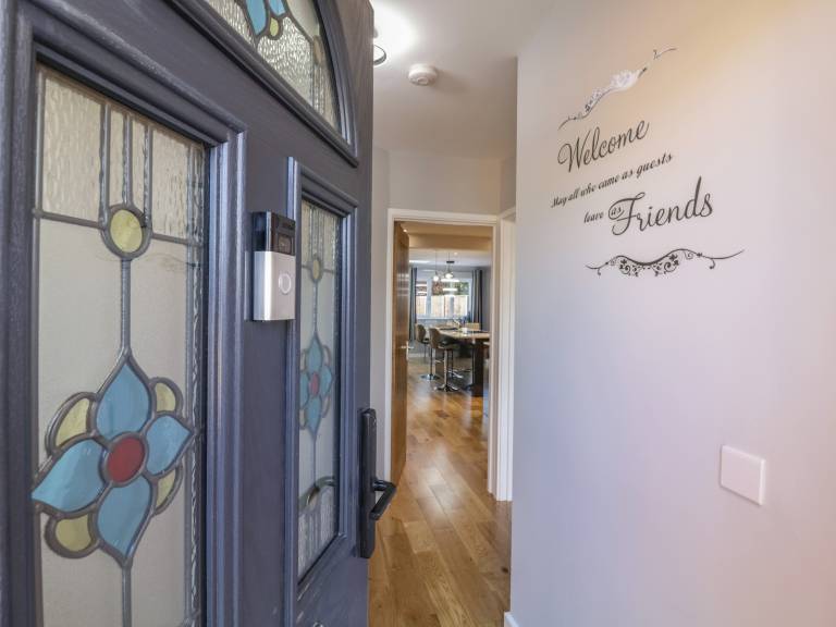 Children-friendly beautiful cottage with garden | Pets allowed — photo 2