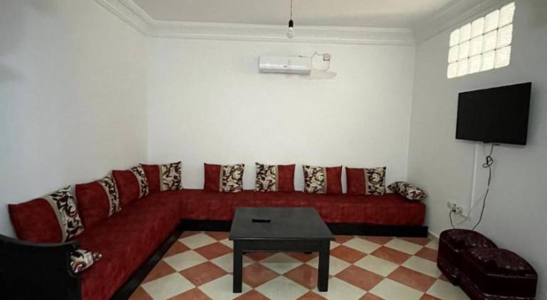 Nice apartment with patio | Pet-friendly — photo 4