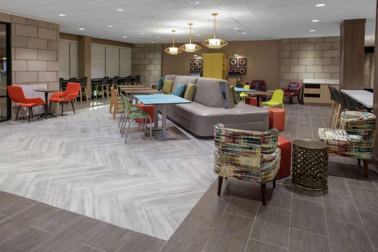 Home2 Suites by Hilton Louisville Airport Expo Center — photo 3