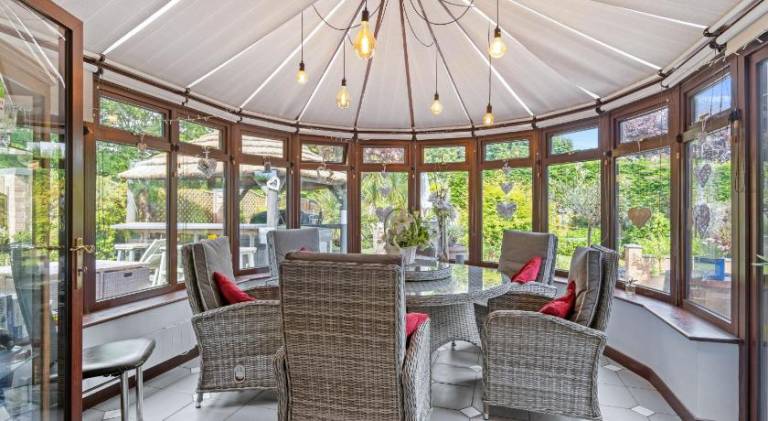 Pleasant vacation home with jacuzzi | Suitable for remote work | Pets are welcome — photo 4