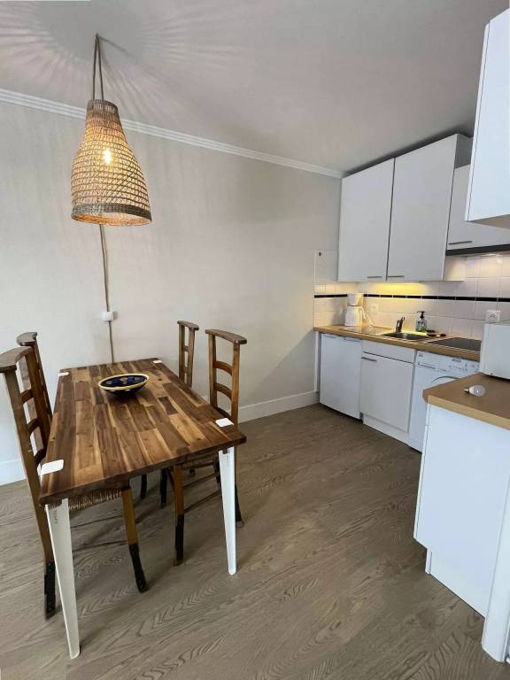 Holiday apartment with 1 room for 4 persons in Pornichet