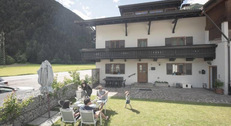 House with terrace, yard & barbecue | Dogs allowed — photo 2